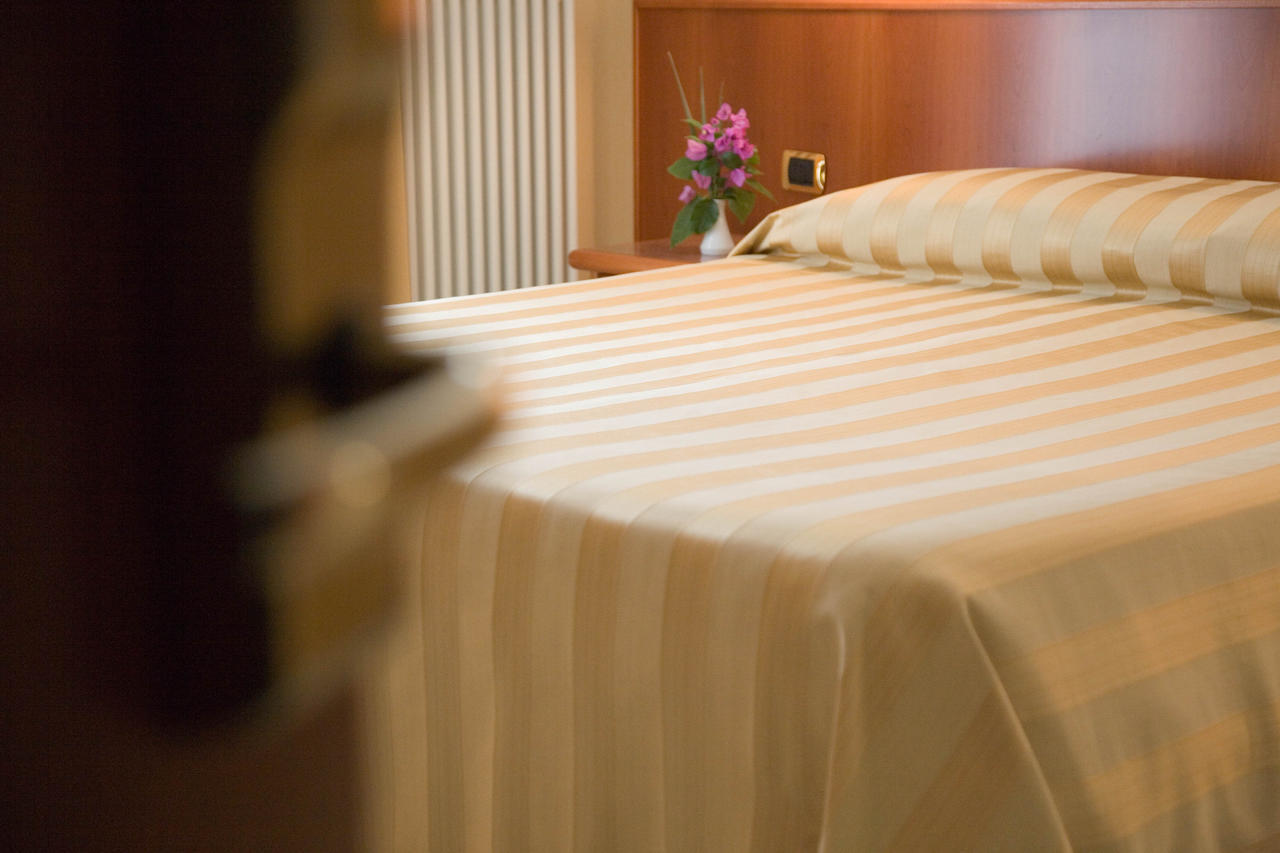 Hotel Il Caminetto Porto San Giorgio Cameră foto